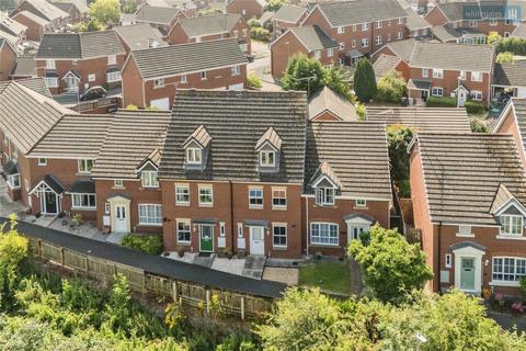 3 bedroom townhouse for sale, Tyldesley Way, Cheshire CW5