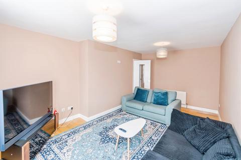 4 bedroom detached bungalow for sale, Crescent Road, North Baddesley, Southampton