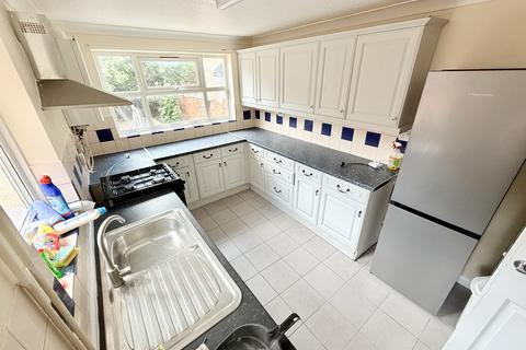 undefined, Gordon Road, WELLINGBOROUGH