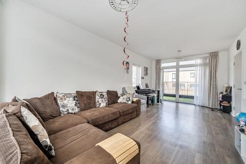 Helios Way, High Barnet, Barnet, EN5