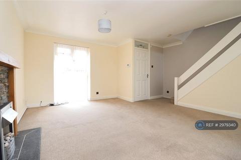 3 bedroom terraced house to rent, Daffodil Way, Chelmsford, CM1