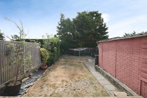 undefined, Biddenham Turn, Watford