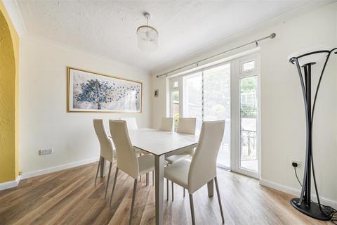 4 bedroom detached house for sale, Constable Way, Sandhurst GU47