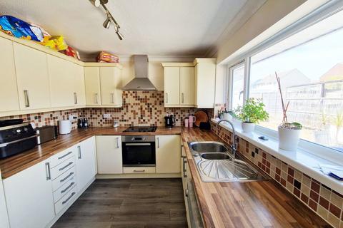 5 bedroom detached bungalow for sale, St. Johns Road, Exmouth, EX8 4GA
