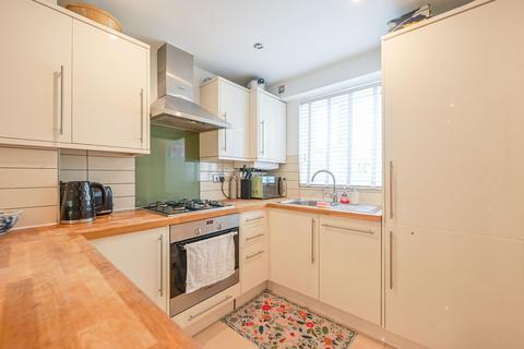 2 bedroom end of terrace house to rent, Canary Wharf, Isle Of Dogs, London, E14
