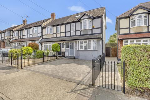 Bellevue Road, Romford, RM5