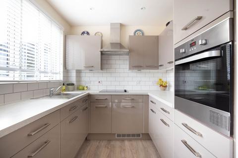 2 bedroom retirement property for sale, Gloucester Road, Malmesbury, SN16