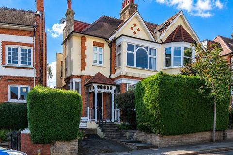 Cholmeley Park, London N6