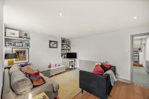 Kelvin Road, London, N5