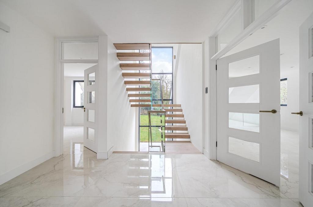 House in Totteridge - View 2