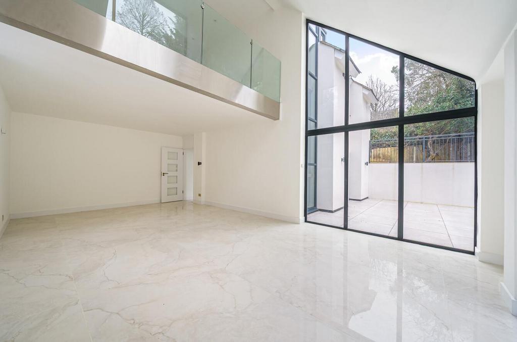 House in Totteridge - View 4
