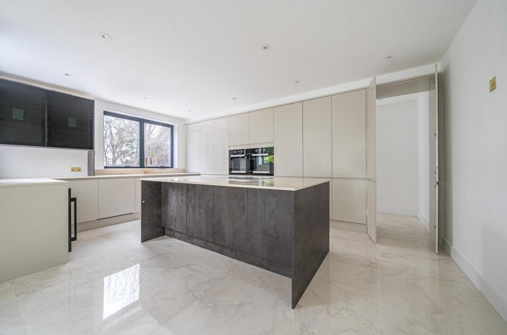 House in Totteridge - View 5