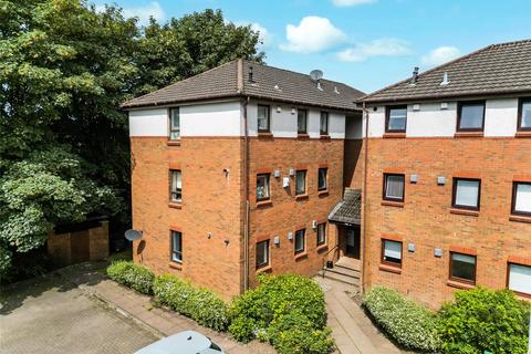 2 bedroom flat for sale, Fairways View, Hardgate, Clydebank, West Dunbartonshire, G81