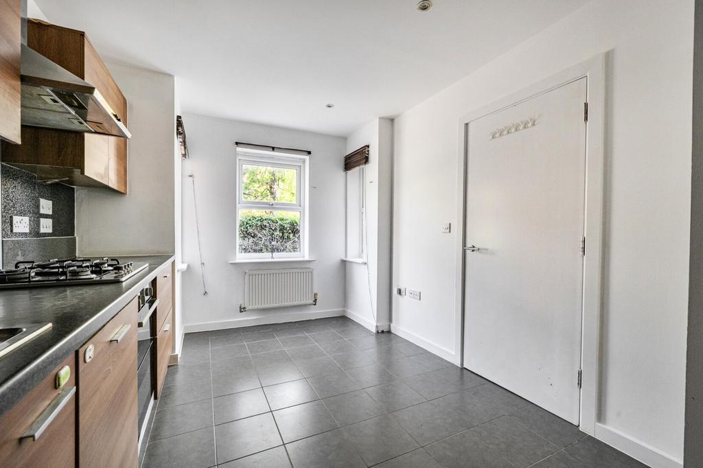 Puffin Way, Reading - View 6