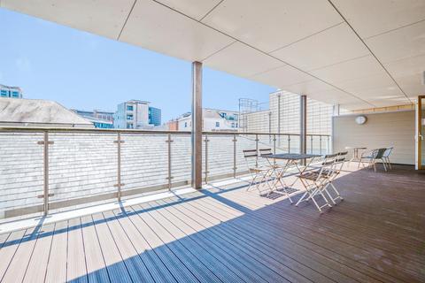 2 bedroom apartment for sale, Barry Lane, Cardiff
