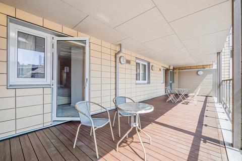 2 bedroom apartment for sale, Barry Lane, Cardiff