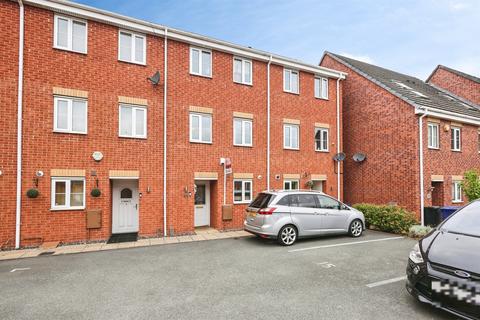4 bedroom townhouse for sale, The Infield, HALESOWEN
