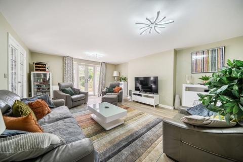 5 bedroom detached house for sale, Fry Grove, Flitwick, MK45