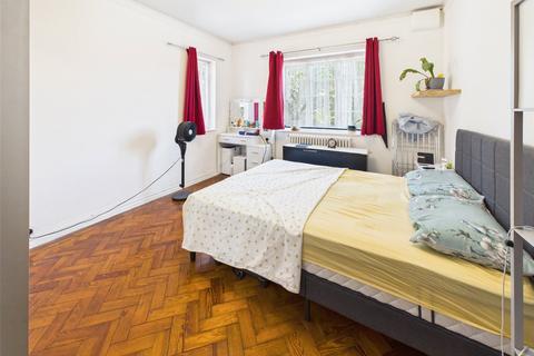 2 bedroom apartment to rent, Church Road, Isleworth