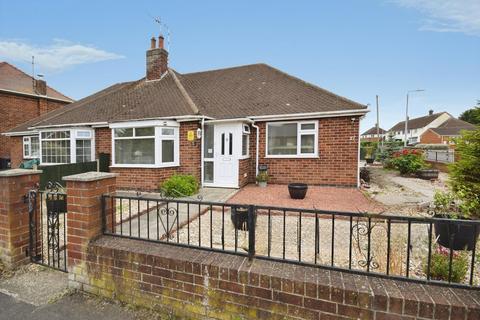 2 bedroom bungalow for sale, Lyndhurst Avenue, Skegness PE25