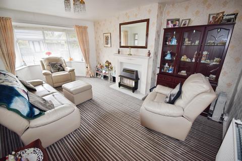 2 bedroom bungalow for sale, Lyndhurst Avenue, Skegness PE25