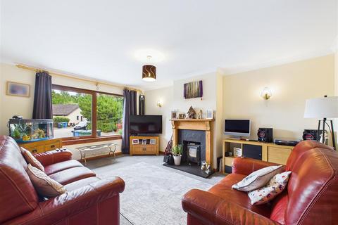 3 bedroom semi-detached house for sale, 11 Grampian View, Aviemore