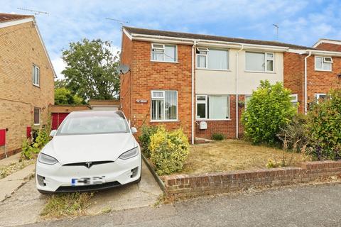 3 bedroom semi-detached house for sale, Kentmere Avenue, Ramsgate, Kent, CT11