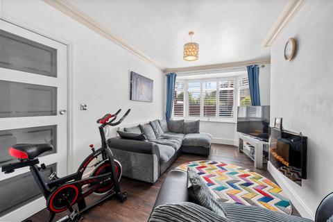 4 bedroom semi-detached house for sale, Ainsworth Road, Dentons Green, WA10