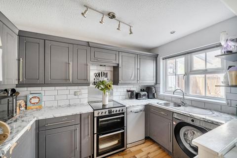 3 bedroom terraced house for sale, Harvester Close, Middleleaze SN5