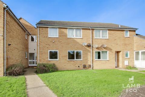 1 bedroom flat for sale, Kelvedon Court, Great Clacton CO15