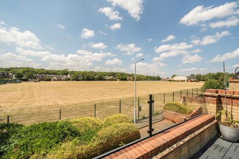 2 bedroom end of terrace house for sale, Pincott Place, Brockley
