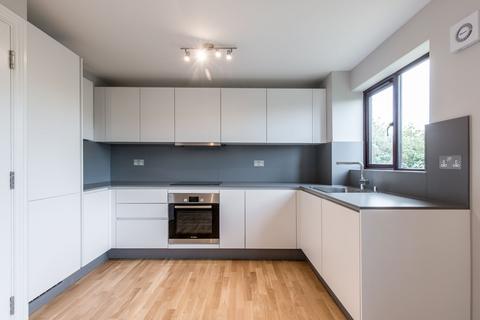 2 bedroom flat to rent, at London, 19 Harrison Court 10 Myers Lane, Off Mercury Road SE14