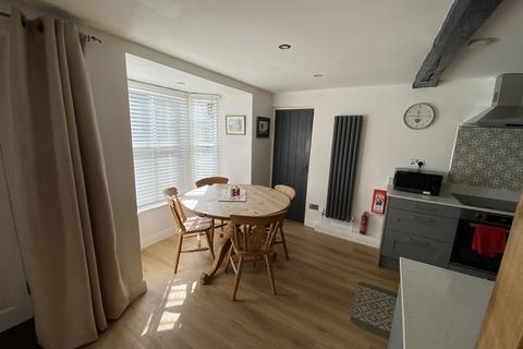 2 bedroom detached house to rent, High Street, Hampsthwaite, Harrogate, North Yorkshire, HG3