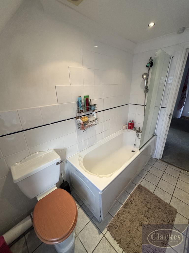 Apartment in Bournemouth, Westbourne - View 5