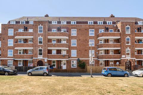 Hatfeild Mead, Morden SM4