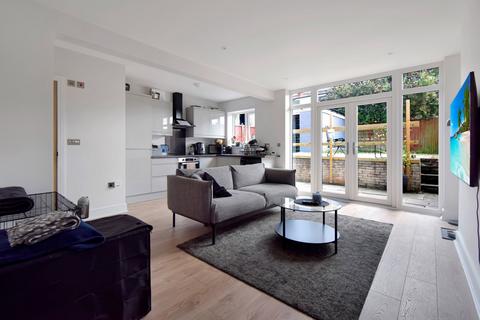 2 bedroom semi-detached house for sale, Regent Road, Preston PR5