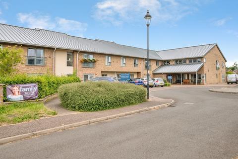 1 bedroom ground floor flat for sale, St. Michaels Avenue, Aylsham, Norwich