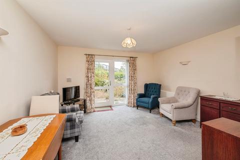 1 bedroom ground floor flat for sale, St. Michaels Avenue, Aylsham, Norwich