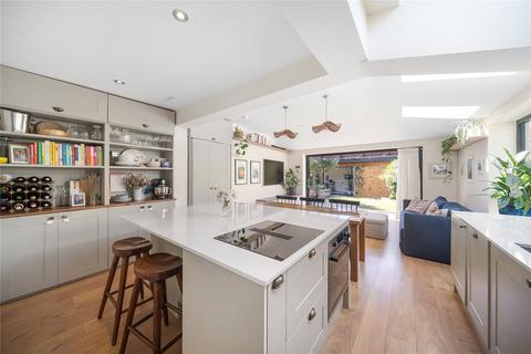 Herne Hill Road, London, SE24