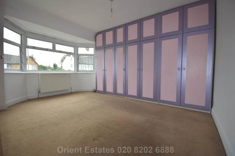 5 bedroom semi-detached house for sale, Renters Avenue, London