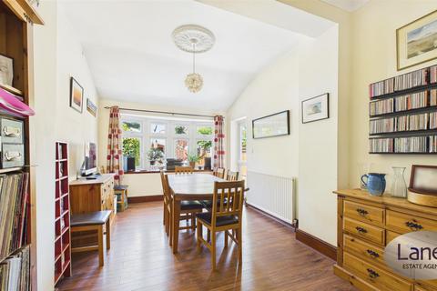 4 bedroom terraced house for sale, Ladbroke Road, Enfield
