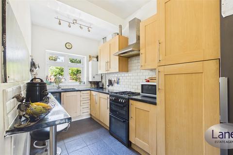 4 bedroom terraced house for sale, Ladbroke Road, Enfield