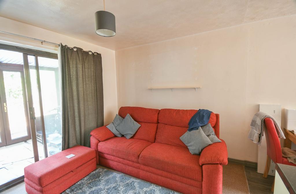 House in Willington, Greater Willington - View 3