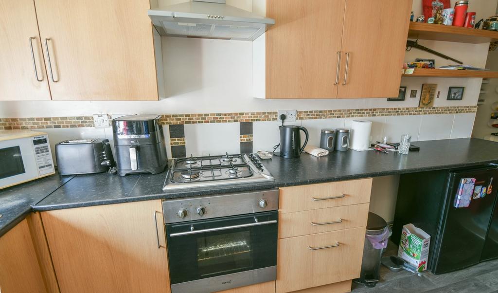 House in Willington, Greater Willington - More