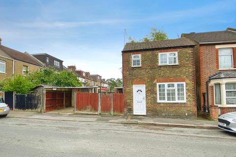 undefined, Benskin Road, Hertfordshire WD18