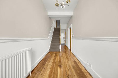 4 bedroom terraced house for sale, St. Albans Road, Seven Kings, IG3