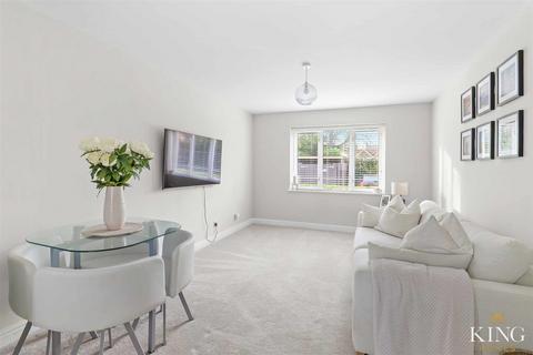 1 bedroom apartment for sale, Corinthian Court, Alcester B49