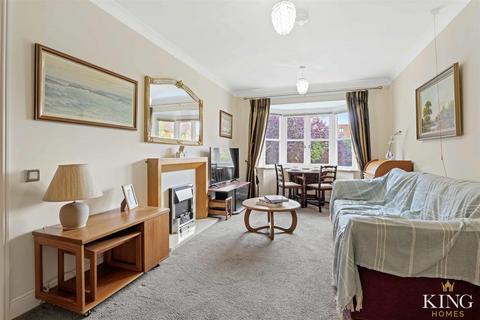 2 bedroom retirement property for sale, Alcester Road, Stratford-Upon-Avon CV37