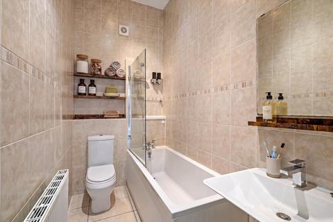 2 bedroom apartment for sale, High Street, Willingham By Stow, Gainsborough