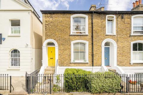 St. Peters Road, London W6